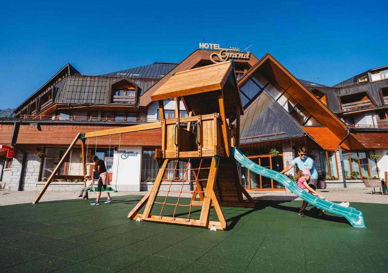 Hotel Grand Jasna Demanovska Dolina Bagian luar foto